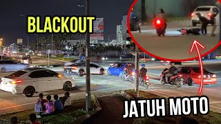 Malam minggu Kuantan bertukar huru-hara tiba2 takde elektrik, moto jatuh tengah2 jalan besar 😓