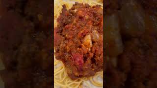 LET’S EAT‼️😋HOMEMADE SPAGHETTI 🍝\u0026 MEAT SAUCE \u0026 GARLIC TOAST🍞