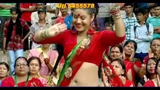 New Nepali Teej Song-2071/2014 | Ka bata aayo jereli chari by Devi Gharti \u0026 Sarita Gurung(Shrestha)