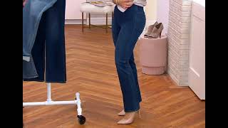 QVC host Jennifer Coffey looking good in jeans 020