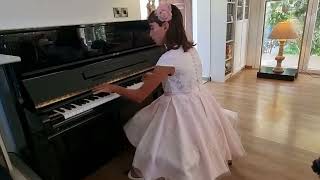 Alice Amelie Staicovici Piano