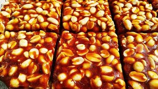 अब घर पर बनायें बिल्कुल बाजार जैसी कुरकुरी मुंगफली की चिक्की/Makar Sankranti Special Peanut Chikki