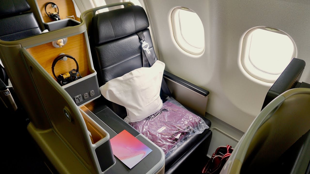 Qantas Business Class A330