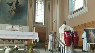 Gloire à Dieu au plus haut des cieux, chanté par la chorale de Notre Dame des Victoires à Montréal