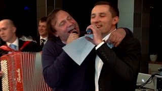 Евгений Кемеровский и Бряц-band поздравляют Алесю Бацман с 30-летием