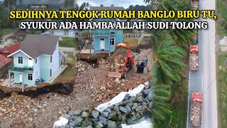 BANGLO BIRU HAMPIR RUNTUH AKIBAT HAKISAN PANTAI, HAMBA ALLAH BANTU HANTAR BONGKAH BATU