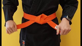 Anleitung zum Gürtel binden (Kickboxen, Karate, Taekwondo, Krav Maga)