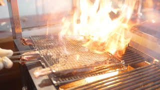 돈마호크를 짚불에?😲 코로나도 이겨내는 유명한 맛집! 홍대 목로관에 다녀왔어요!🤗┃Korean Street Food