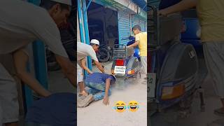 ostat vs sharget funny video 🤣🤣🤣 ওস্তাদের যখন মাথা গরম থাকে #dhakavespa #shortsvideo #funny