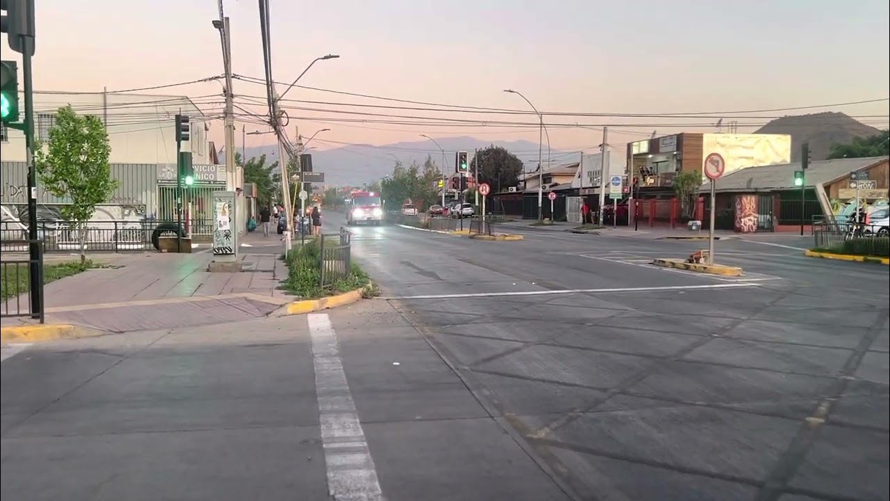 Unidad B-1 En Ruta A Incendio Forestal Av Lo Marcoleta / Colo Colo ...