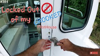 Got Locked Out of the Crooked PilotHouse Boat What to do ! Break the Door ? New parker boats