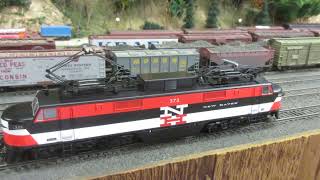 Great Northern Railway: New Haven EP 5 electric Rapido pantograph test