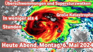 Rote und gefährliche Warnung.  Schwere Unwetter ziehen auf und werden über Deutschland fegen