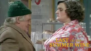 Last Of The Summer Wine S02E01 - Forked Lightening