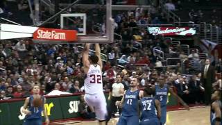 Blake Griffin Half Court AlleyOop frm B.Diddy vs.Min [12.20.10]