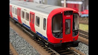 MY NEW BACHMANN OO SCALE LONDON UNDERGROUND S STOCK