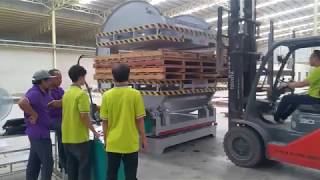 เครื่องจักรงานไม้ - เครื่องพลิกลัง Board Turning machine