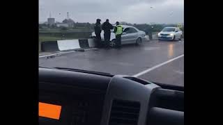 У Рясне-Руська автомобіль протаранив міст