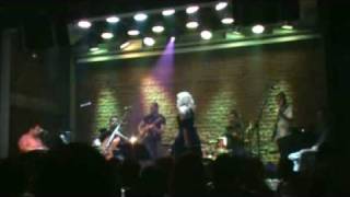 Natassa Bofiliou - Mexri to telos (GaiA Live 28.03.2010)