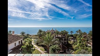 Luxury frontline beach penthouse in Los Monteros Playa Marbella