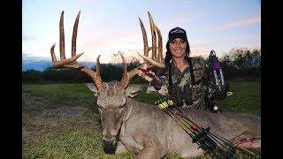 GIANT FREE RANGE TEXAS WHITETAIL HUNTING! | L2H S08E04 \