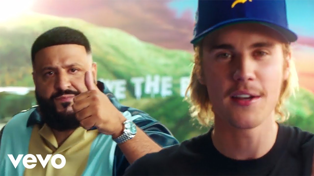 DJ Khaled - No Brainer (feat. Justin Bieber, Chance the Rapper & Quavo) DJ Khaled - No Brainer (feat. Justin Bieber, Chance the Rapper & Quavo)