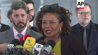 Brazil Culture Minister assesses damaged Planalto art