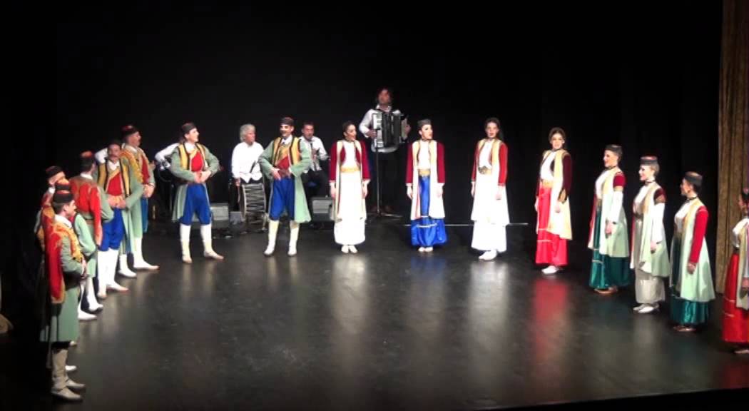 Folklorni Ansambl "Crna Gora" - Igre Iz Stare Crne Gore / Dances Of Old ...