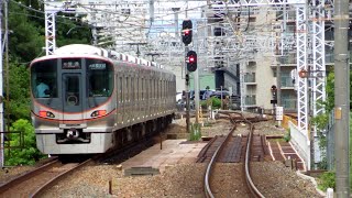 【HD】京橋駅に向けて出発する、大阪環状線内回り323系電車（大阪城公園）