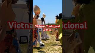 Dance tradicional Vietnamese in Japan. 日本でのベトナム伝統舞踊｡Điệu múa truyền thống Việt Nam tại Nhật Bản.