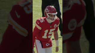 'Set hut' but every time Patrick says it, it gets faster 😂 😂 😂  | Kansas City Chiefs