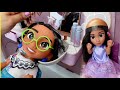 Disney Encanto Mirabel and Isabela doll Beauty Salon Washing and Styling doll hair