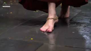 Sadaa Gold Anklet Feet || Actress Feet ||