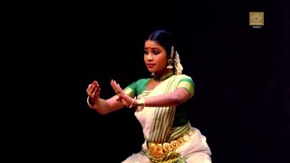 Mohiniyattam (Basic Steps for Beginners) - Adavus - 'Tha' Ganam - Gopika Varma