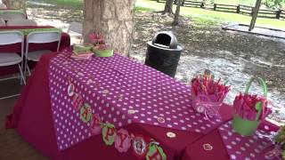 Strawberry Shortcake Decorations with balloons