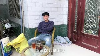 橘子对小贤失望要求回家，这男朋友不要也罢，小伙下跪道歉挽留我