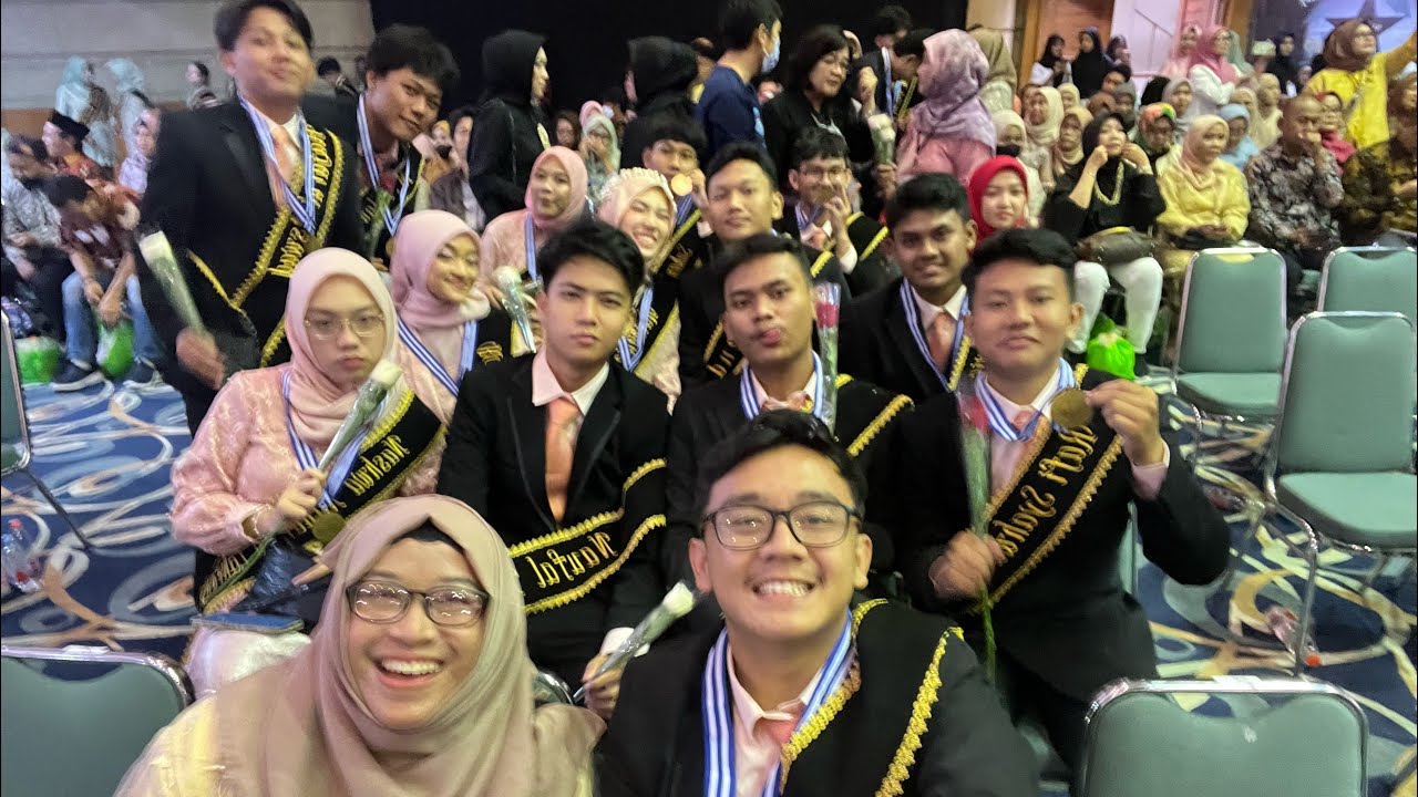 Gr Upacara Kelulusan Graduation Youtube