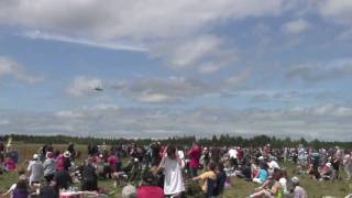 CFB Borden Airshow 2010 - CF-18 and F-86 Sabre HD