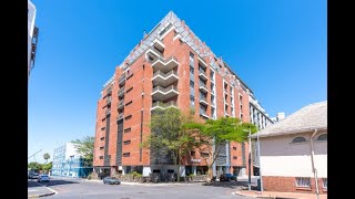 Industrial–Feel, Yet Modern Apartment | De Waterkant | ZAR 2 790 000