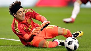 Guillermo Ochoa save 😱 Mexico vs Croacia 2018