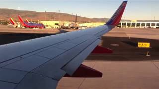 Southwest Airlines Takeoff Reno - Boeing 737-7H4