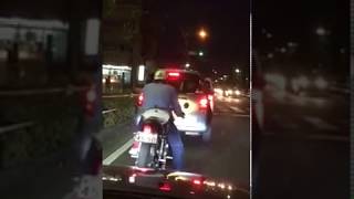 SR400 fcr仕様 カフェレーサー仕様 ペイトウプレイス製マフラー