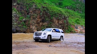 Охота за горными пейзажами на Cadillac Escalade. Путешествие по серпантину в Долину Нарзанов!