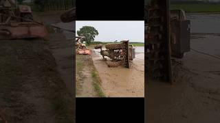 Over Confidence song 😱Tractor accident Tractor tochan me tractor Palat Gaya #youtubeshorts #tractor