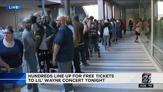 Hundreds line up for free tickets to Lil Wayne concert