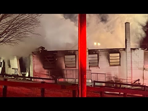 Barn Fire Closes Lancaster County Road - YouTube