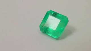 Apple green natural emerald gemstone 1.57cts