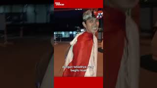 Dengan tekadnya yang begitu kuat, Abang ini berjalan kaki dari Cikarang menuju ke Mekah