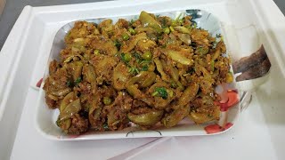 ಹೋಟೆಲ್ ಶೈಲಿಯಲ್ಲಿ ಬದನೆಕಾಯಿ ಡ್ರೈ ಫ್ರೈ - Hotel style brinjal dry fry recipe in Kannada