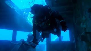 Diving Ex HMAS Canberra Shipwreck with great visibility.